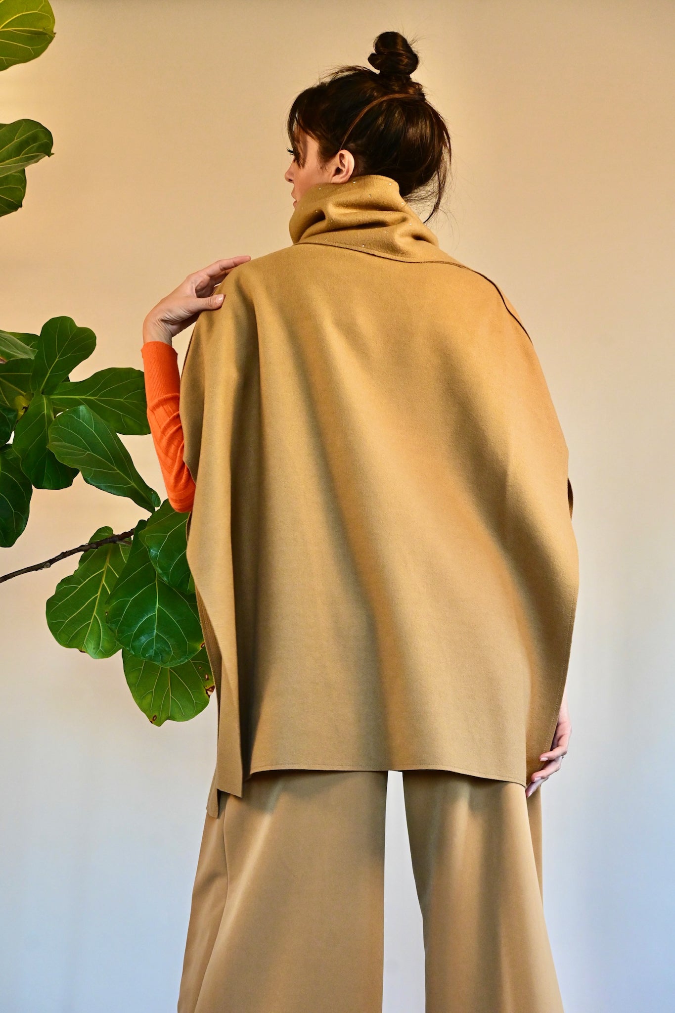 Colb Cape Camel